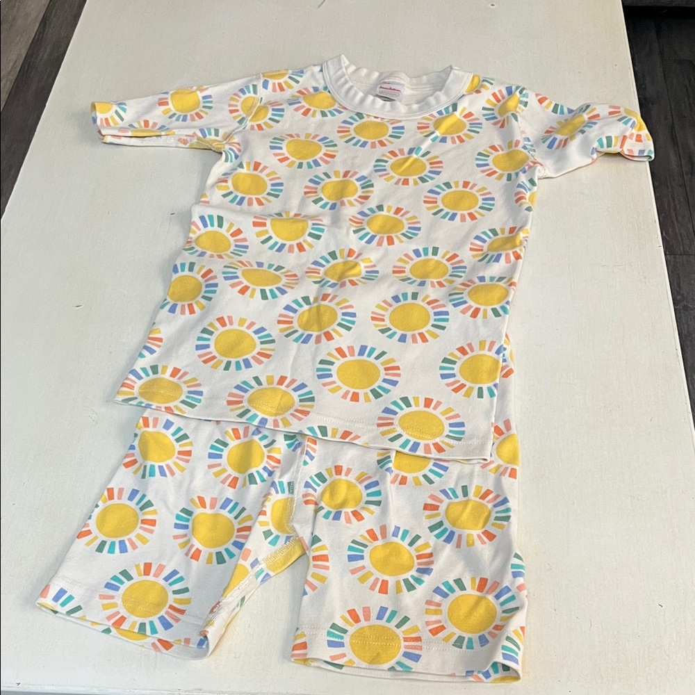 Hanna Andersson Colorful Sunburst Kids Pajama Set